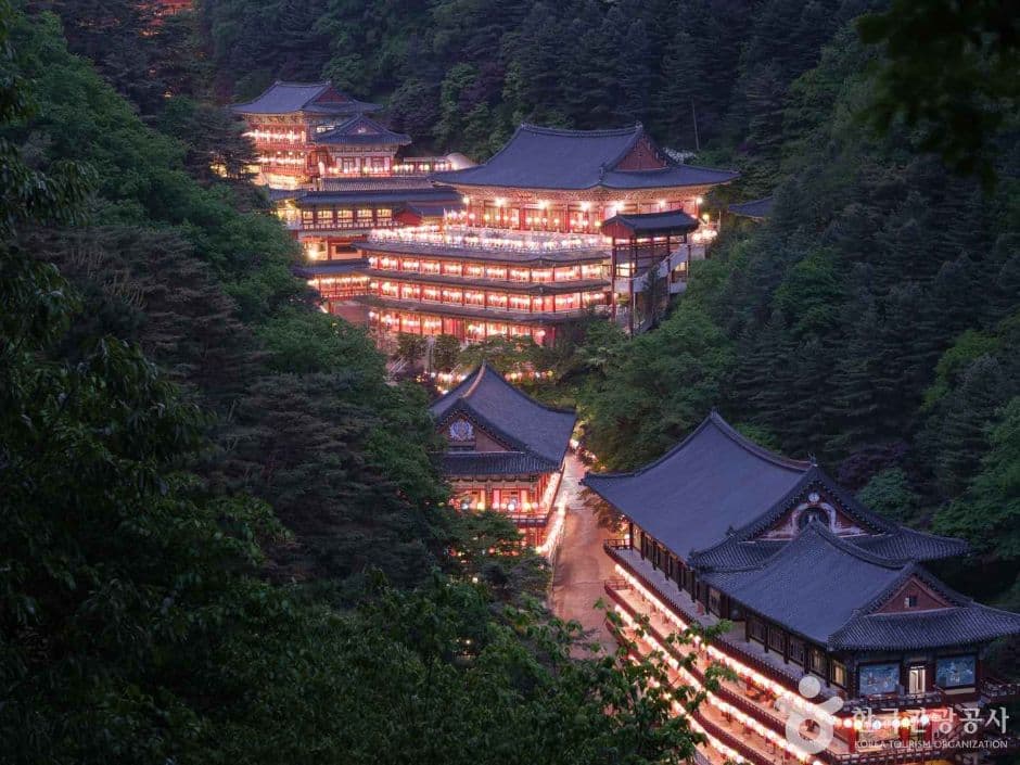 구인사의 야경